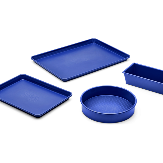 Great Jones - Easy Bake Set