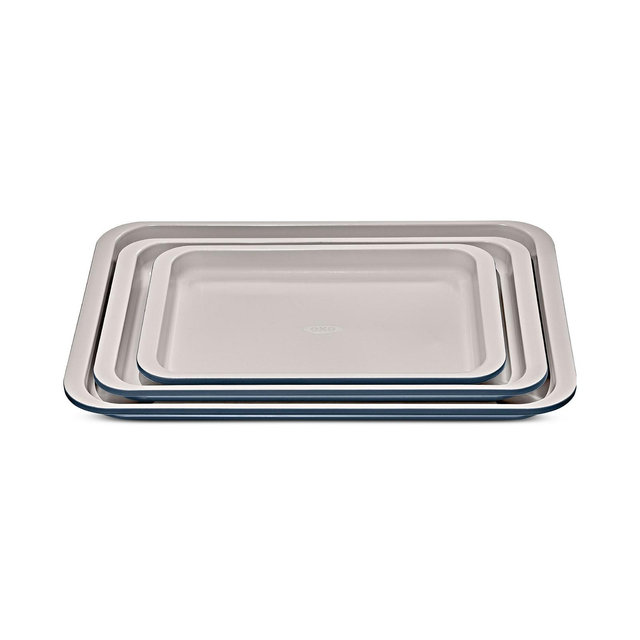 OXO Good Grips Nonstick Pro Ceramic 3-Piece Bakeware Set
