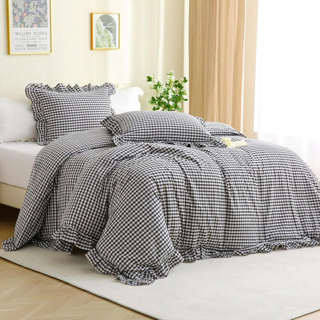 Silnuo Black/White Checkered Ruffle 3-Piece Duvet Cover Set King Size,Washed Cotton Shabby Gingham Plaid Bedding Set Farmhouse Comforter Set(King,Black/White)