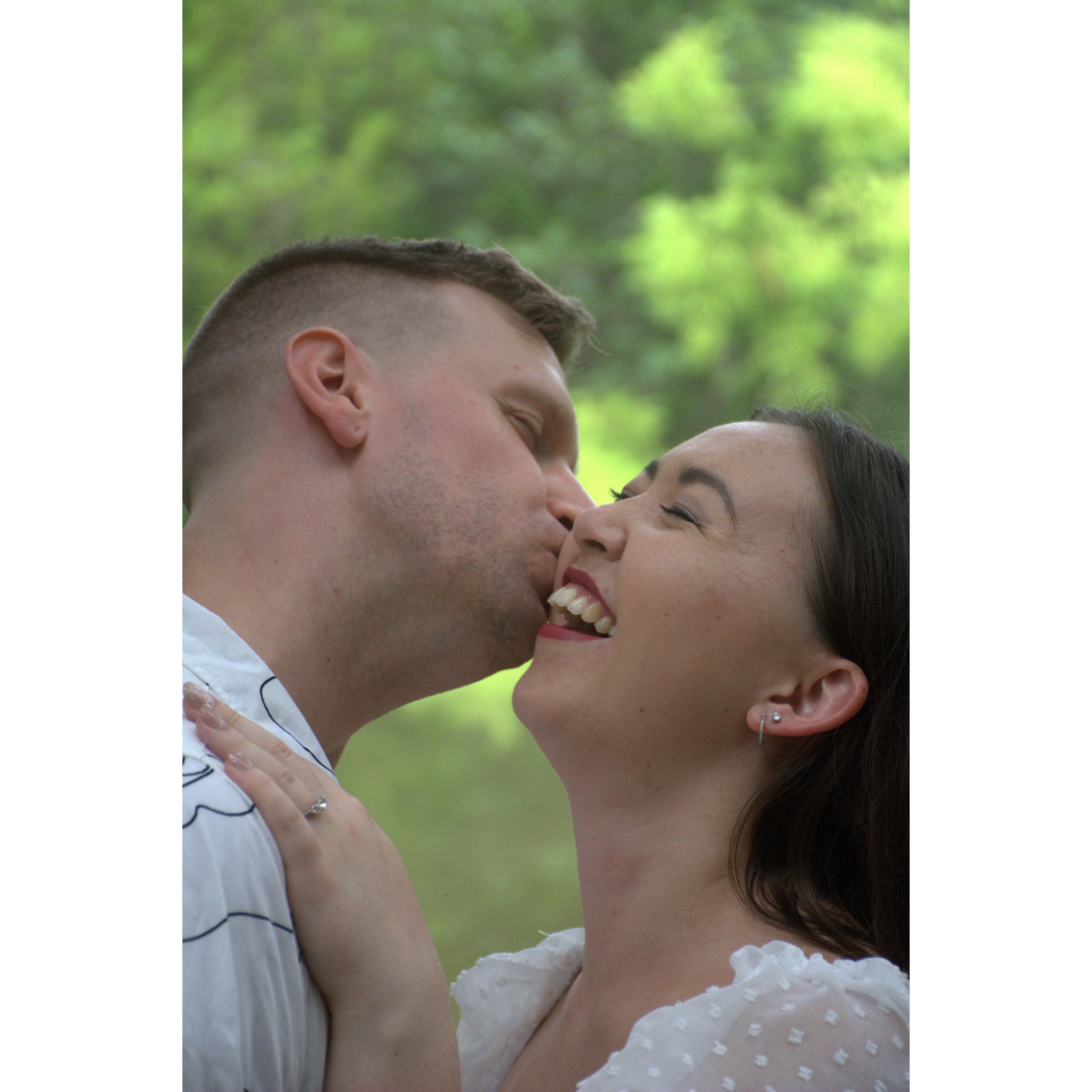 Engagement Photos 2025 by Caitlyn Mroz