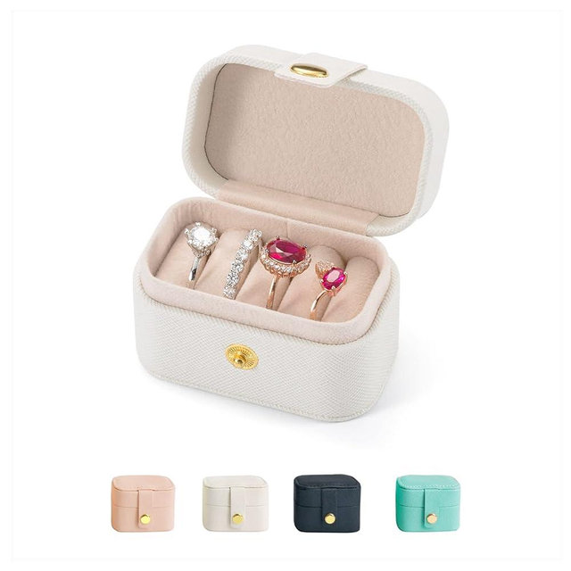 VOMNA Travel Jewelry Ring Case,Small Jewelry Ring Box,Ring Holder,Mini Jewelry Case Portable Storage Case, for Women Girls, for Travel,Business,Wedding,Bridesmaid Gift (White)