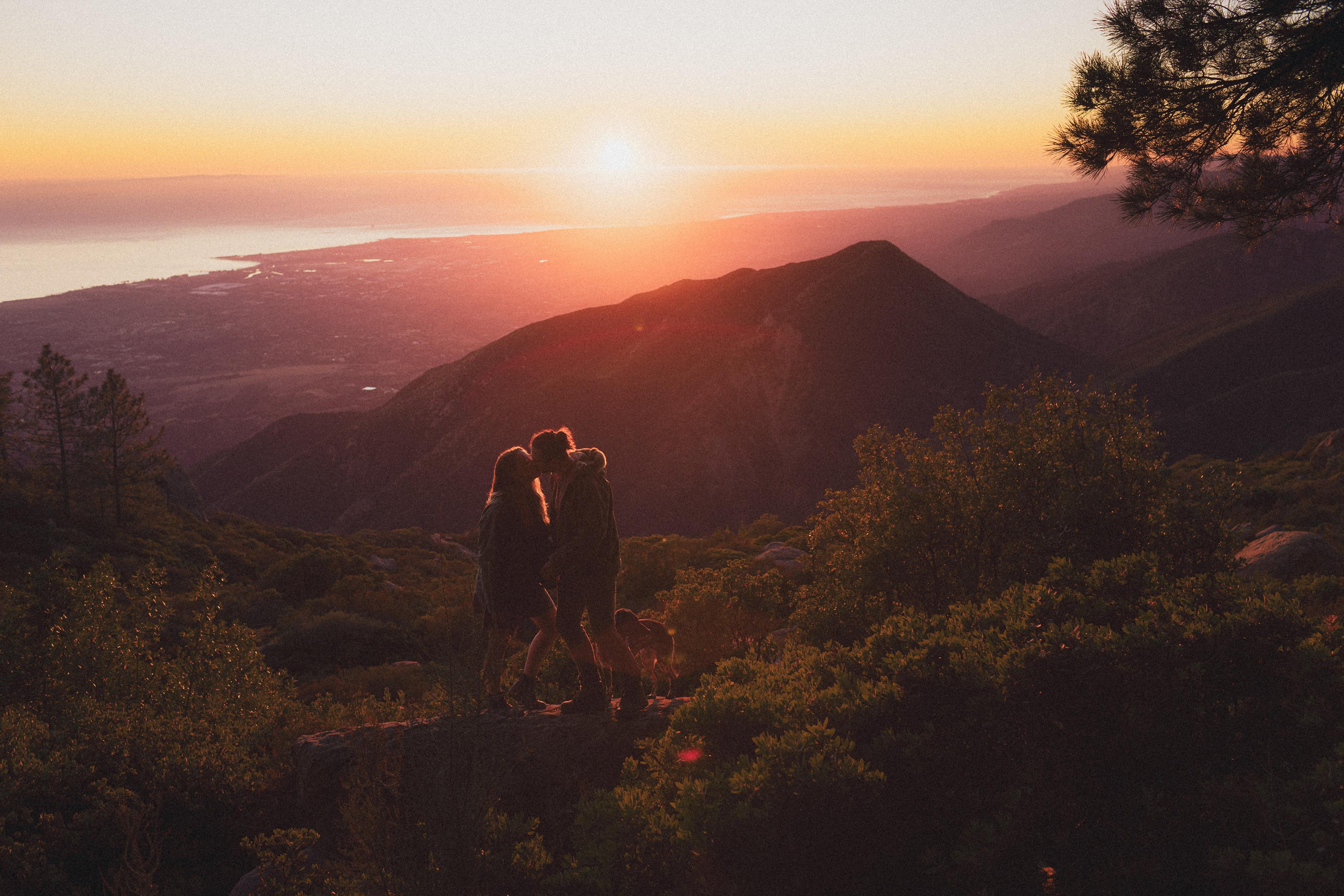 The Wedding Website of Zoë Zilz and Robin Hutchinson