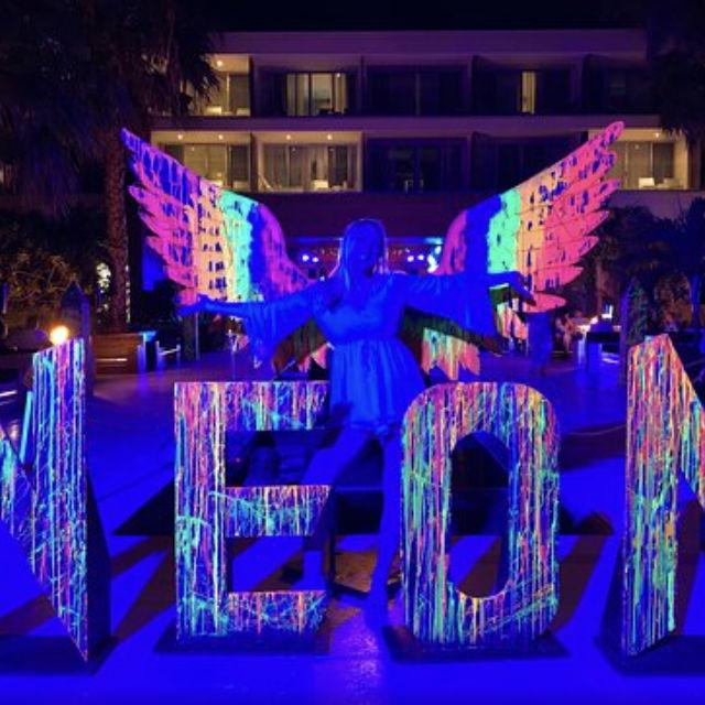 Neon Night!