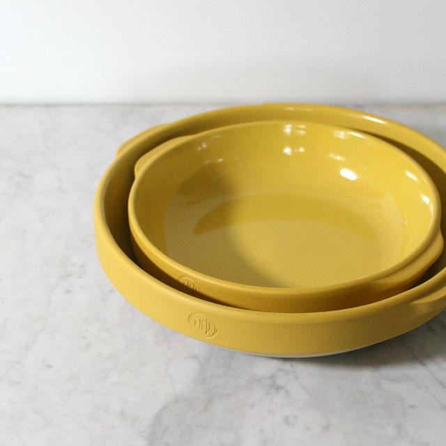 Manufacture de Digoin Round Baking Dish, Jaune