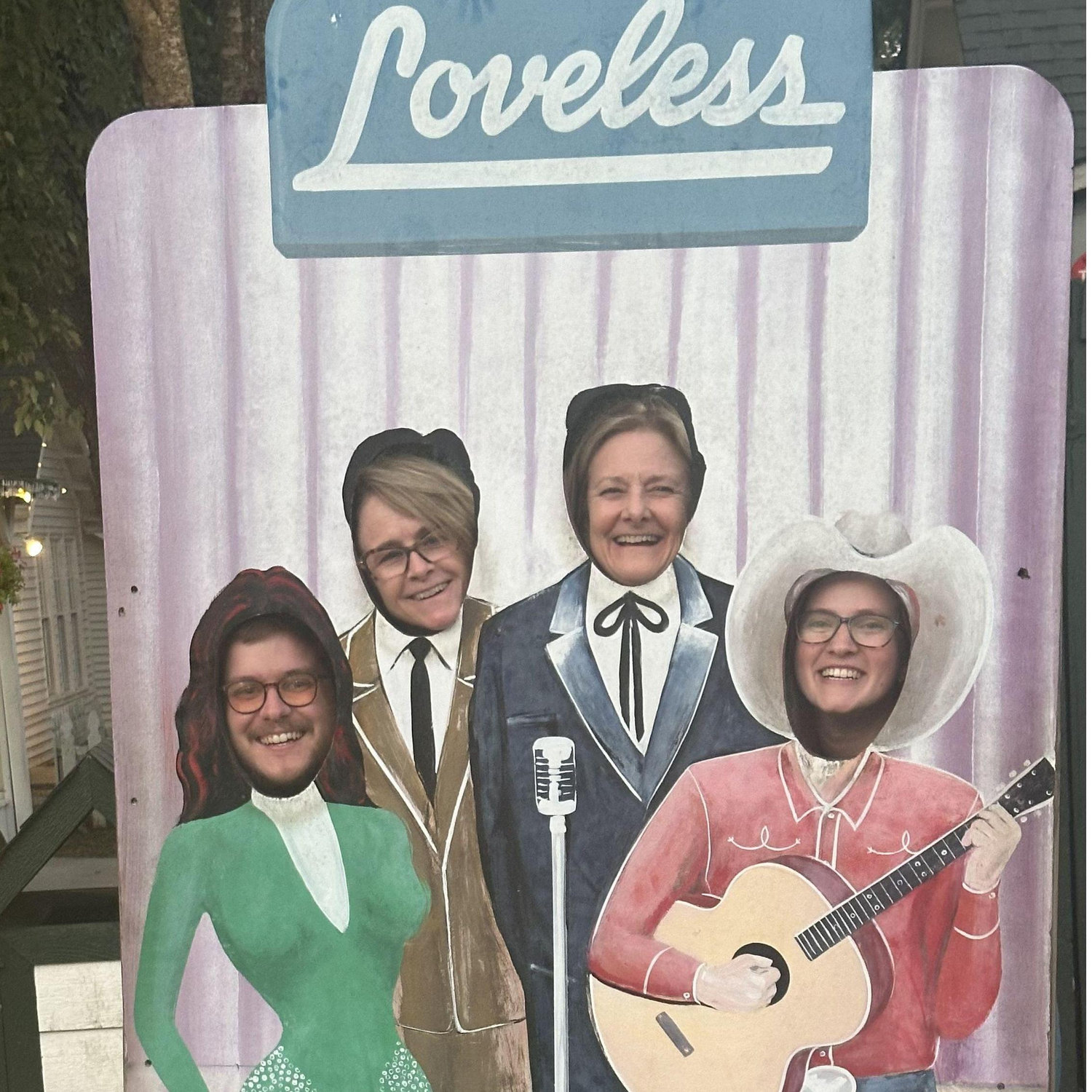 August 2024: Will and Nicole showed some visitors around Nashville ft. Mary Beth and Leigh (Will's 2nd cousins).