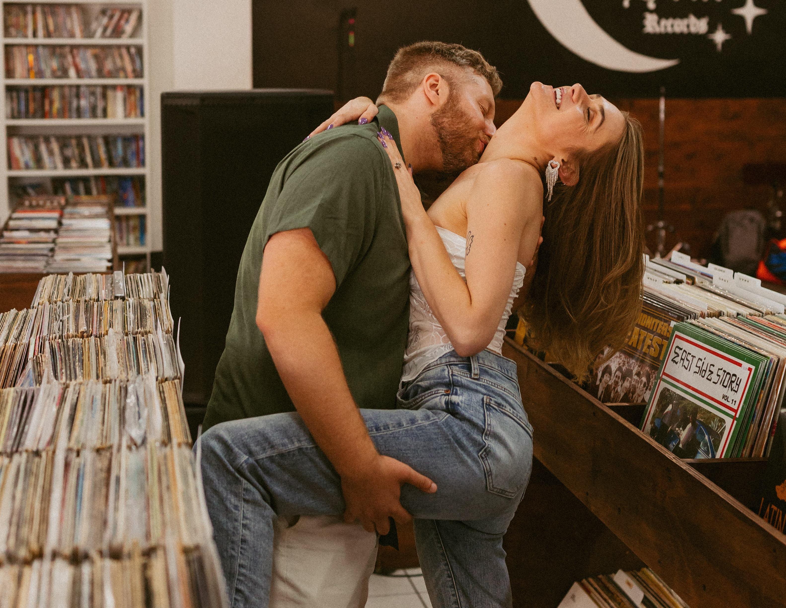 The Wedding Website of Hannah Rose Mercer and Bradley Gordon Dern