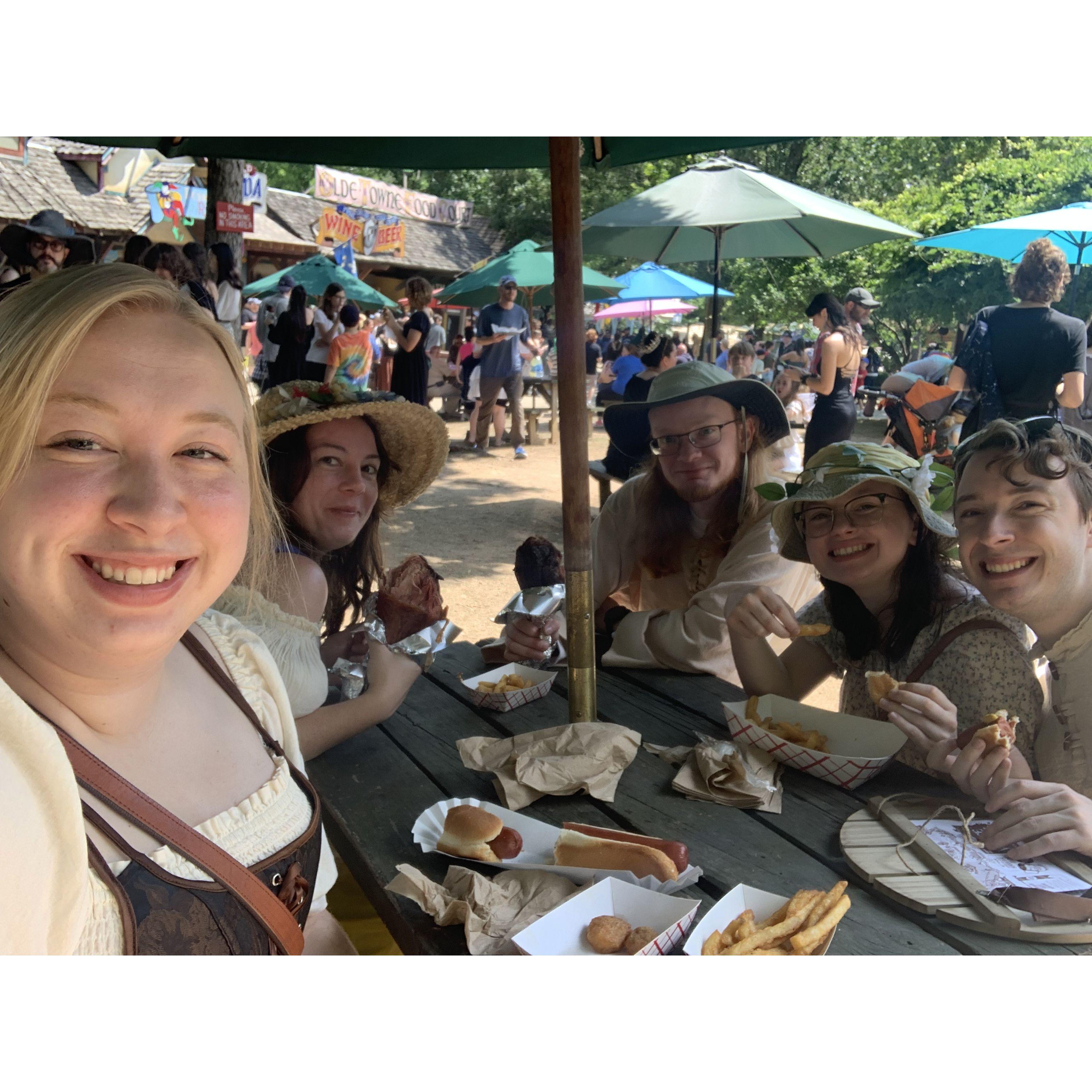 Another day, another renaissance fair :D (5/28/2023)