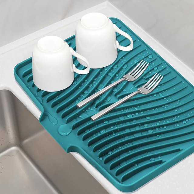 TIKNIK Silicone Dish Drying Mat for Kitchen Counter, Dish Drying Pad, Non-Slip Drain Pad with Built-in Drain, Heat Resistant Stone Drying Mat(15.8" x 13", Green)