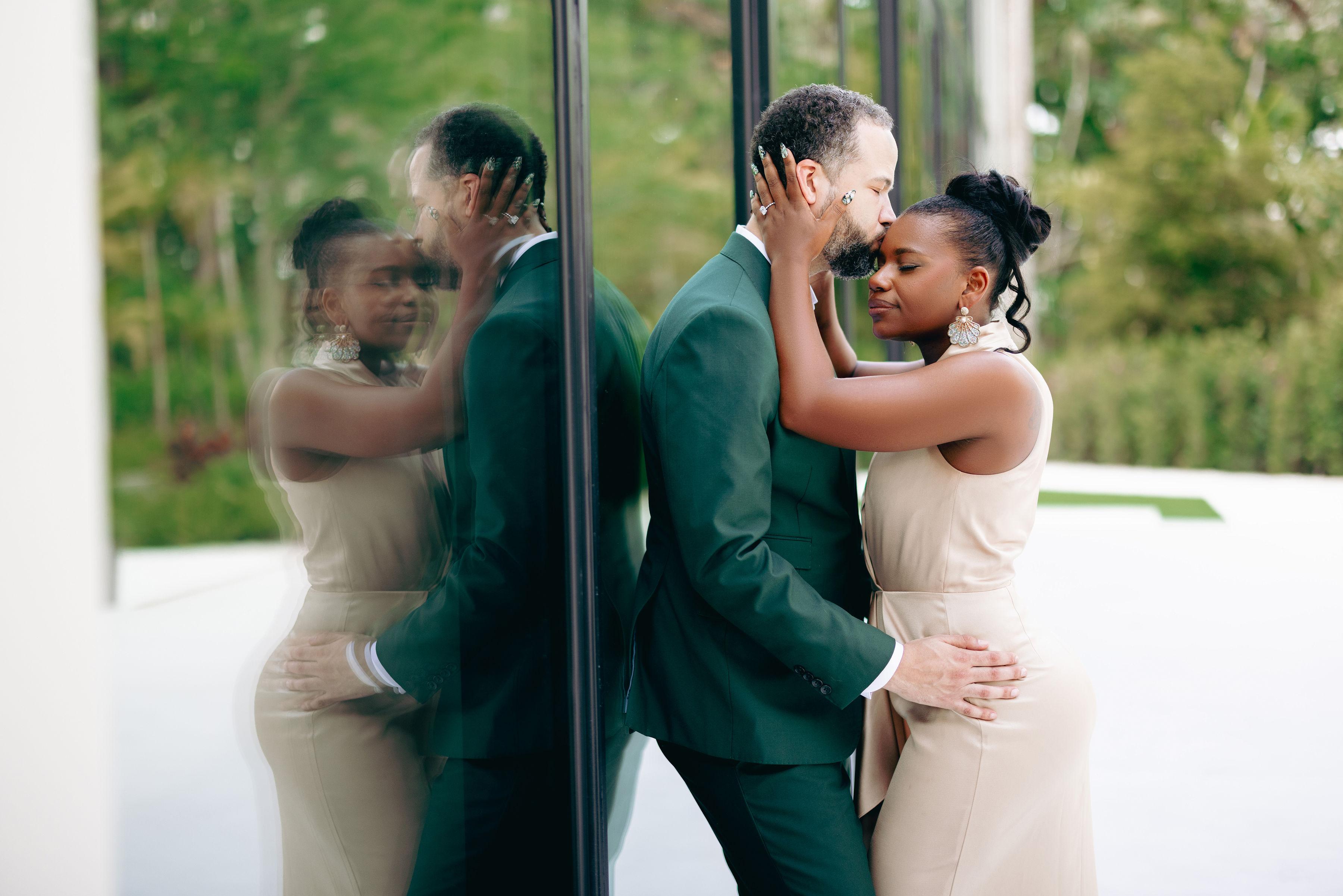 The Wedding Website of Maurice Moore and Starlet Wheatley