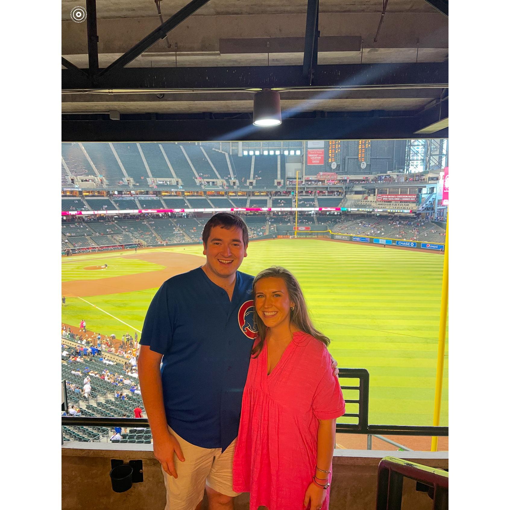 2022 – Shaelyn and Matthew traveled to Phoenix to celebrate his cousins’ graduations with his whole family. A fun-filled trip full of celebrations and family memories!