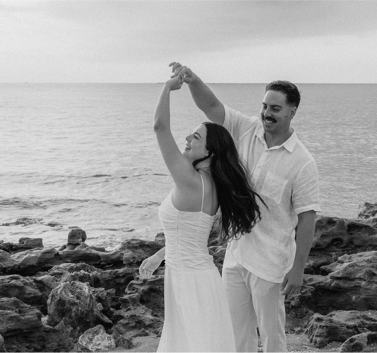 The Wedding Website of Alexa Gianchetti and Hector Diaz