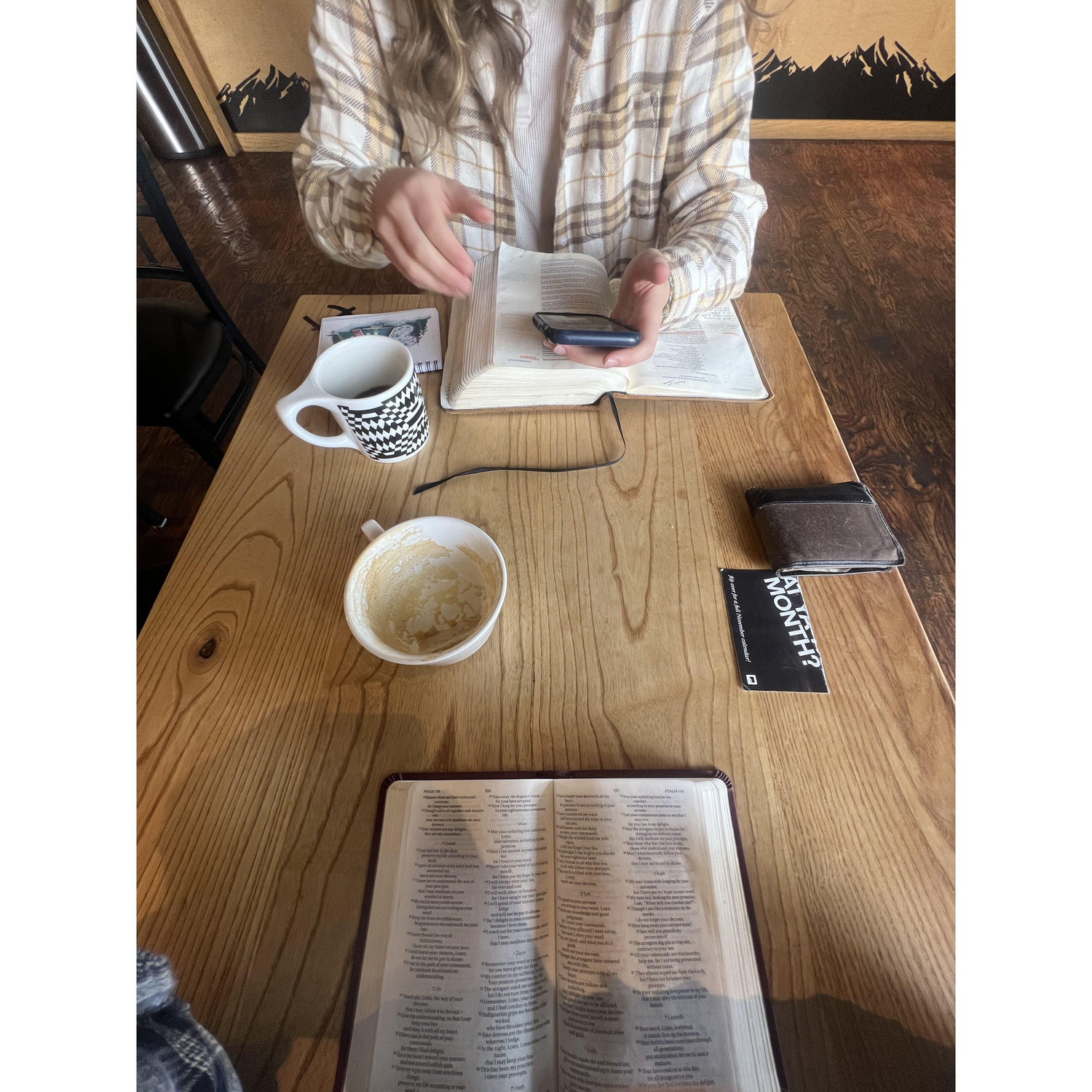 Morning Quiet time at ATLAS Coffee in Colorado (November 5th, 2023)