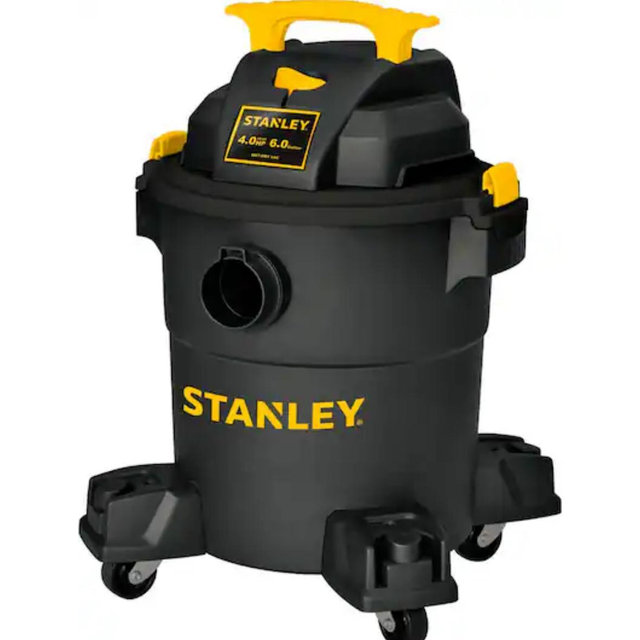 Stanley - 6 Gallon wet/dry vacuum - Black