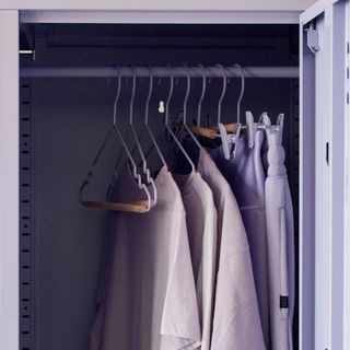 Adult Top Hanger, Set of 10