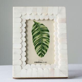 Scalloped Bone Wood Photo Frame