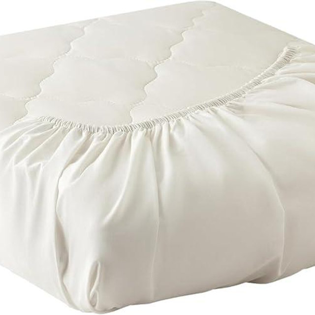 YATAS BEDDING Wool Mattress Protector, Mattress Cover with 100% Cotton Cover & Special Certificated Wool Filling, Bed Cover and Protector, Ecru (Queen Size - 18'' Depth) - 59"x79"