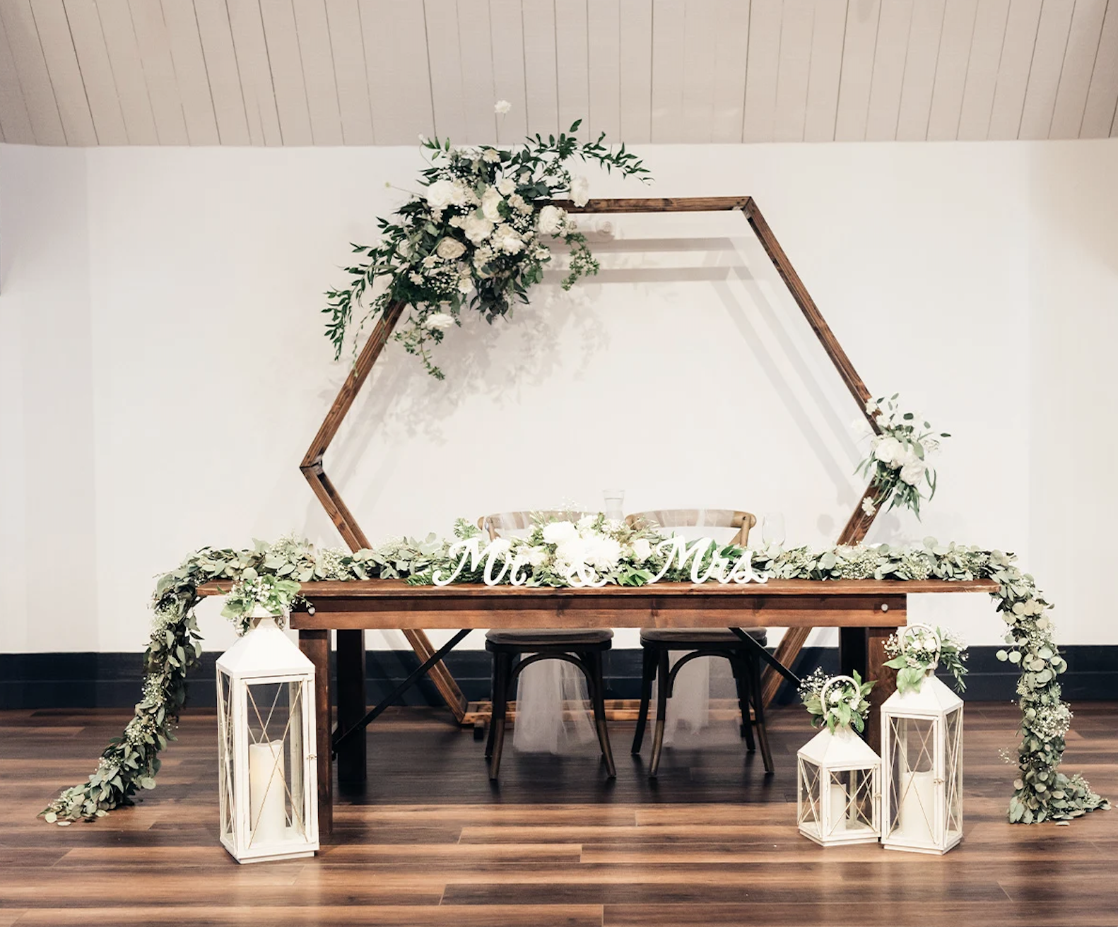 The Wedding Website of Daisy Davis and Aidan Pulley