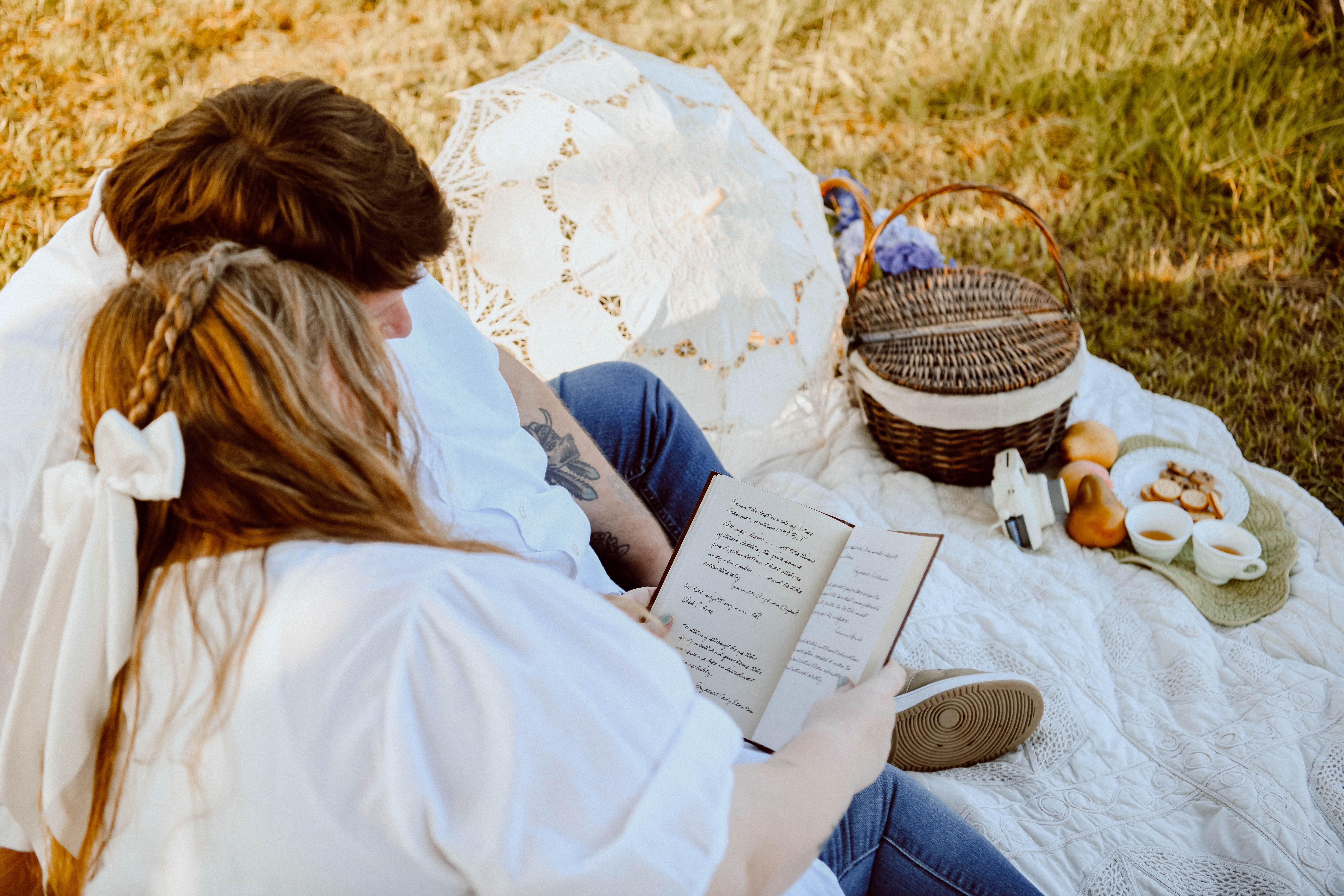 The Wedding Website of Kacey Bare and Liz Hudgins