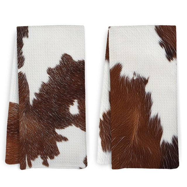 KFXHANGD Western Cow Print Kitchen Towels and Dishcloths Set of 2, Cow Gifts for Women Cows Lovers, Cow Print Hand Tea Towels for Bathroom Kitchen, 16x24 Inch