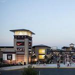 St. Louis Premium Outlets