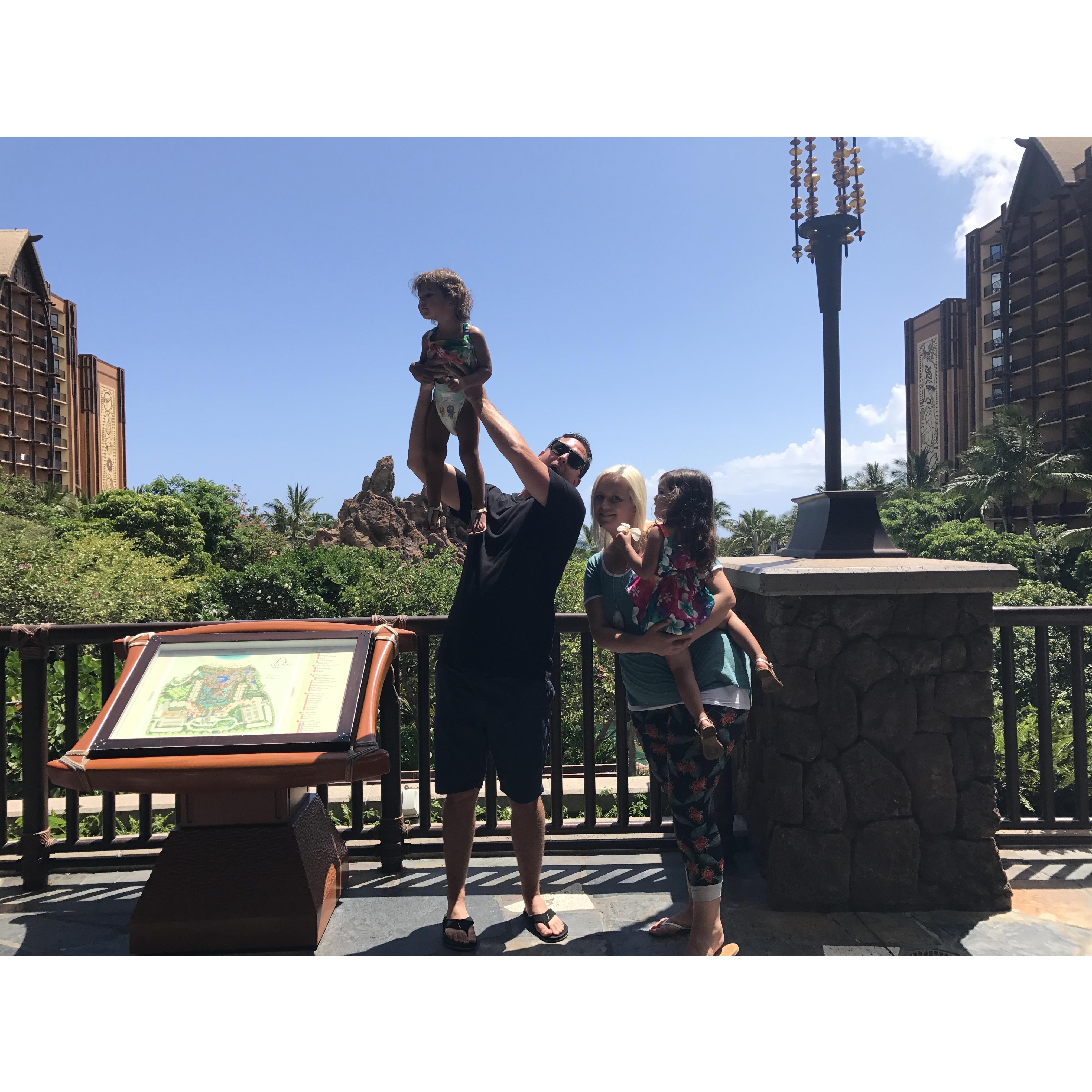 Evan with Alia, Delilah and Skyler at Disney Aulani