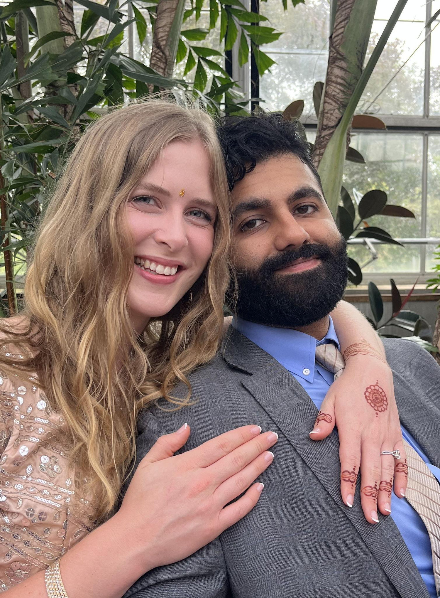 The Wedding Website of Elaine Wallin Smith and Harjap Singh Kang