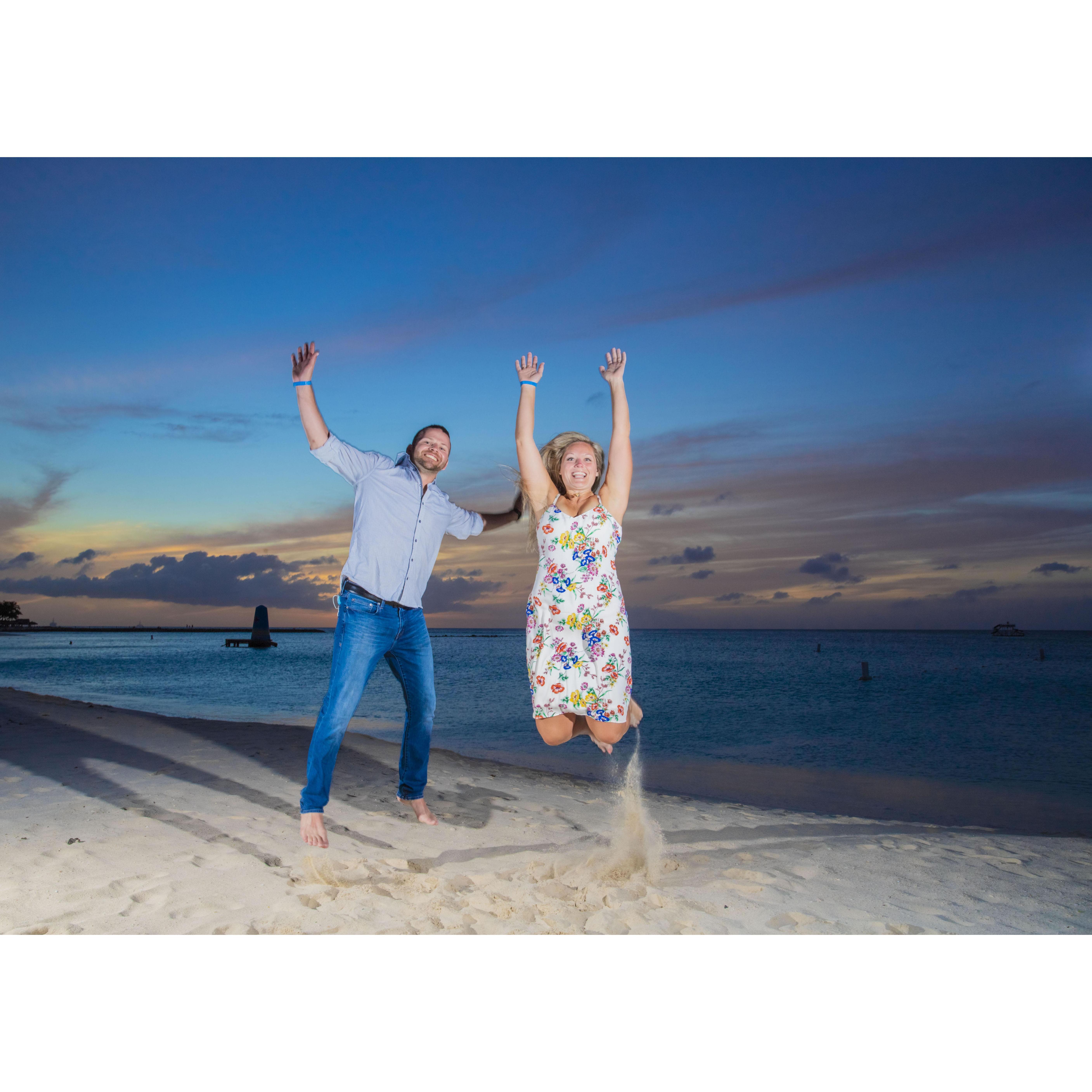 Save The Date Photos 1/14/21
Aruba