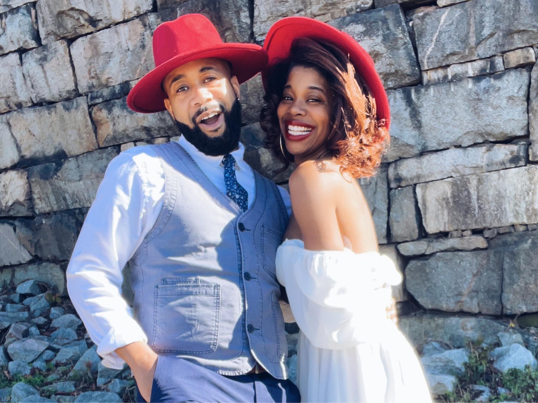 The Wedding Website of Alycia Moore-Smith and William Hicks