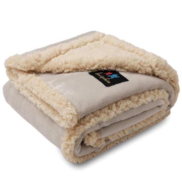Waterproof Pet Blanket, Liquid Pee Proof Dog Blanket for Sofa Bed Couch, Reversible Sherpa Fleece Furniture Protector Cover for Small Medium Large Dogs Cats, Grey White Large（65" x 57"）