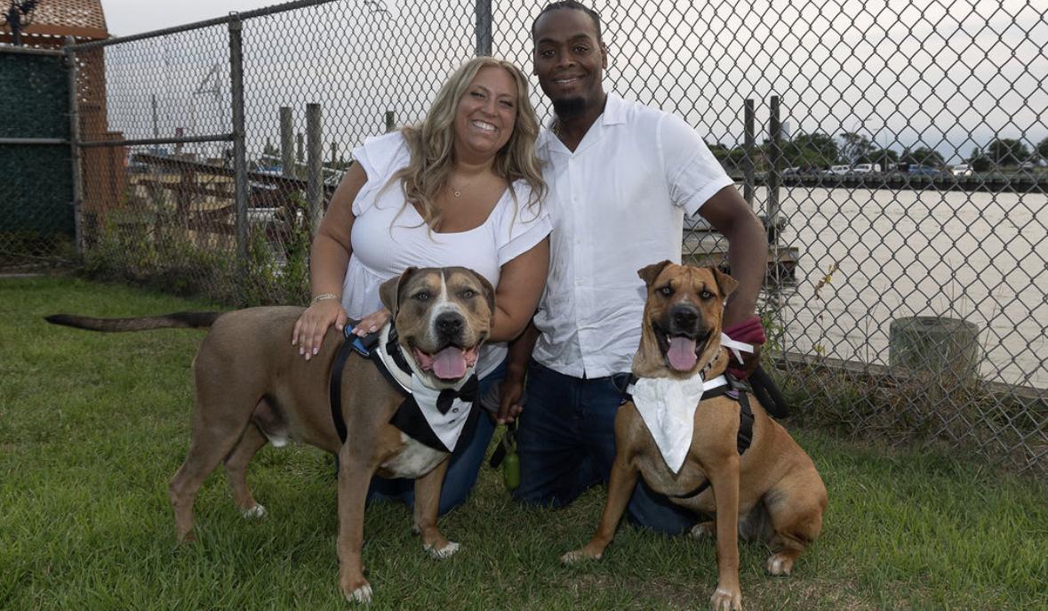 The Wedding Website of Samantha Axelrod and Jason Ford