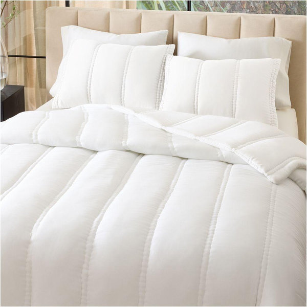 Silky TENCEL™ Plush King White Comforter
