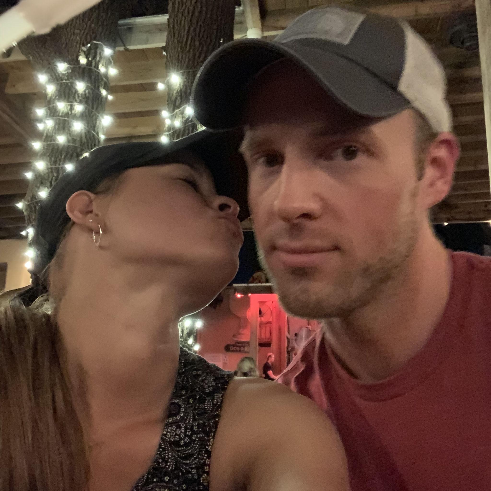 One of our favorite pastimes: date nights with live music