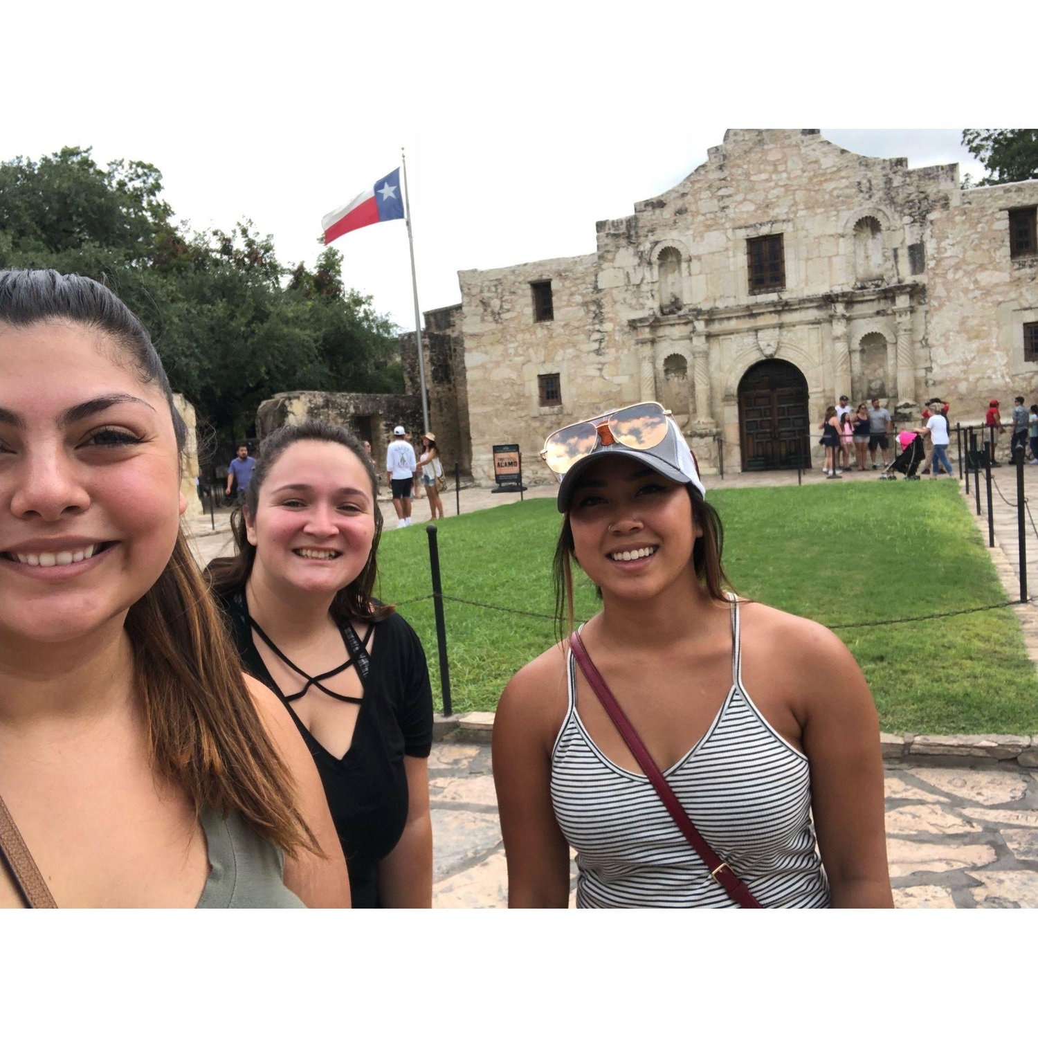Lexi & Gabby at the Alamo!