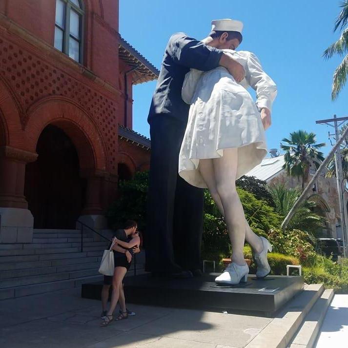 Kissing the war goodbye