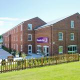 Premier Inn Farnham hotel