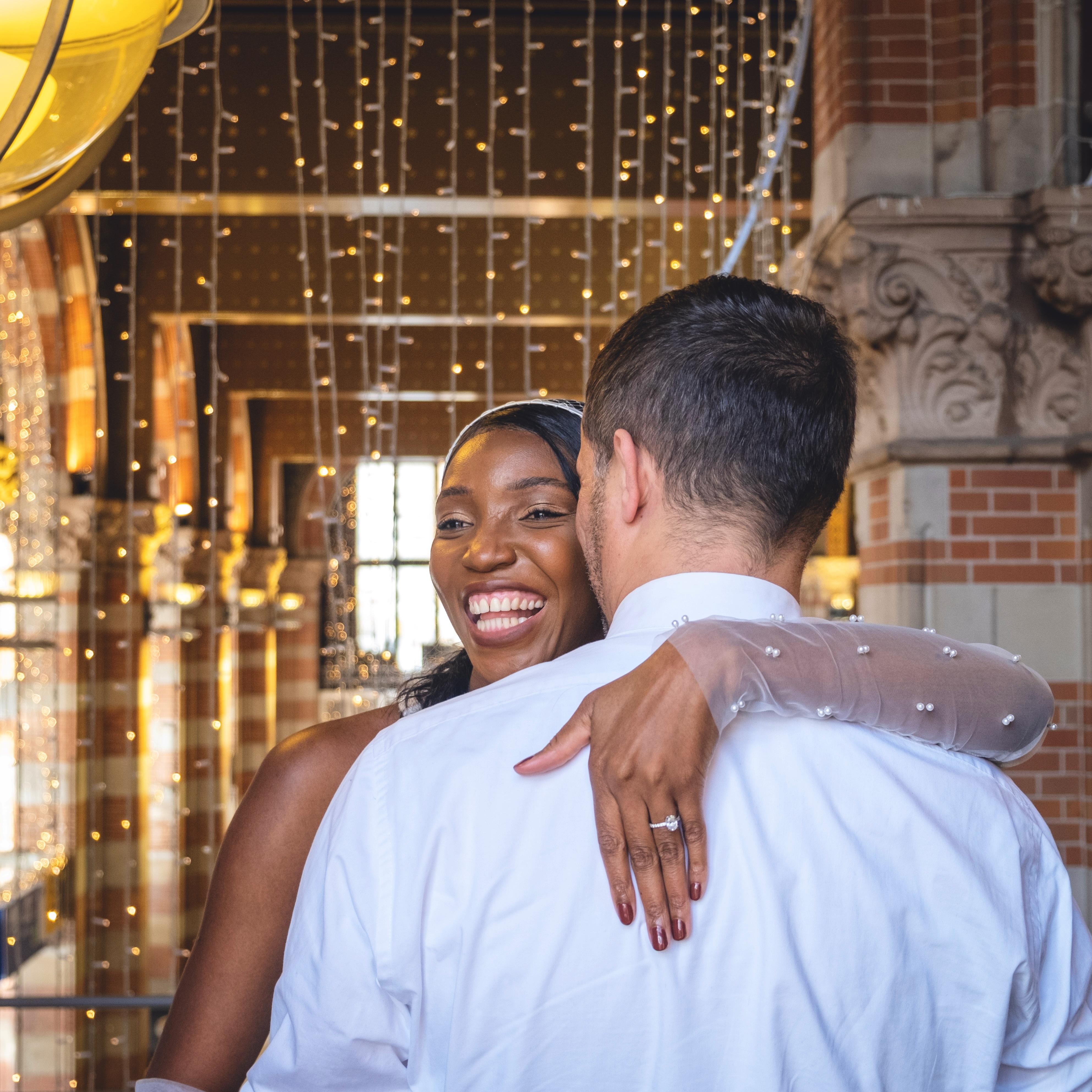 The Wedding Website of Amoy Anderson and Paul van Hooft