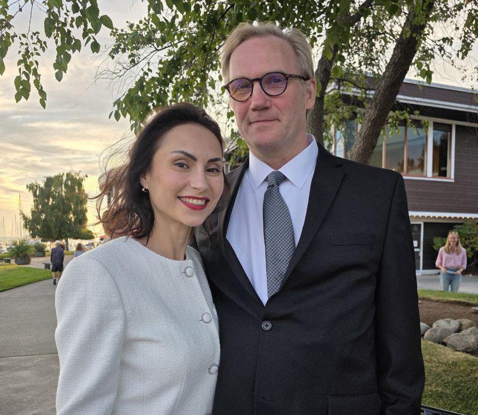 The Wedding Website of Svitlana Myrna and Jason Schneider