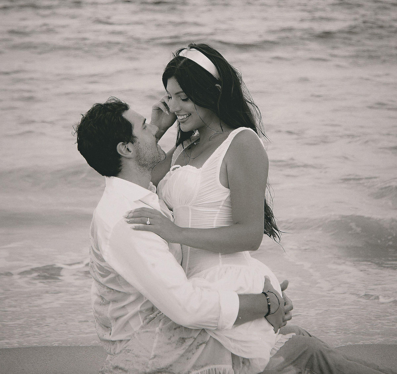 The Wedding Website of Rosana Hernandez and Jackson Place