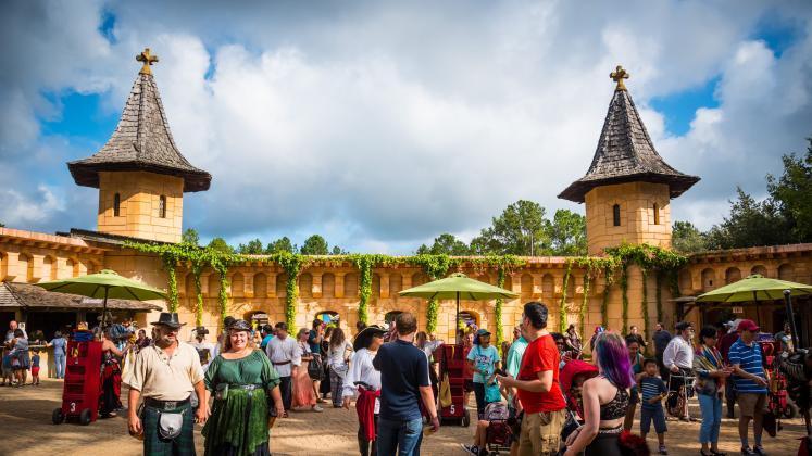 The Wedding Website of Amber Menchaca and Elias Sanchez