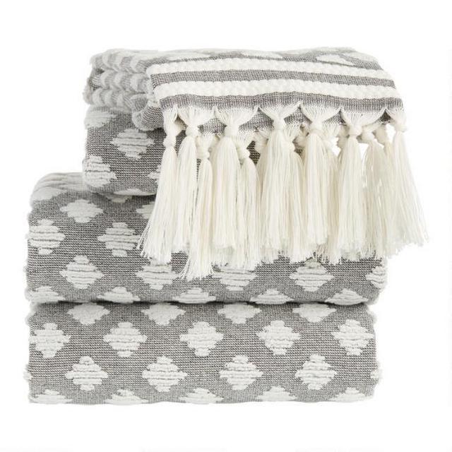 Black and White Sculpted Diamond Tassel Brea Towels