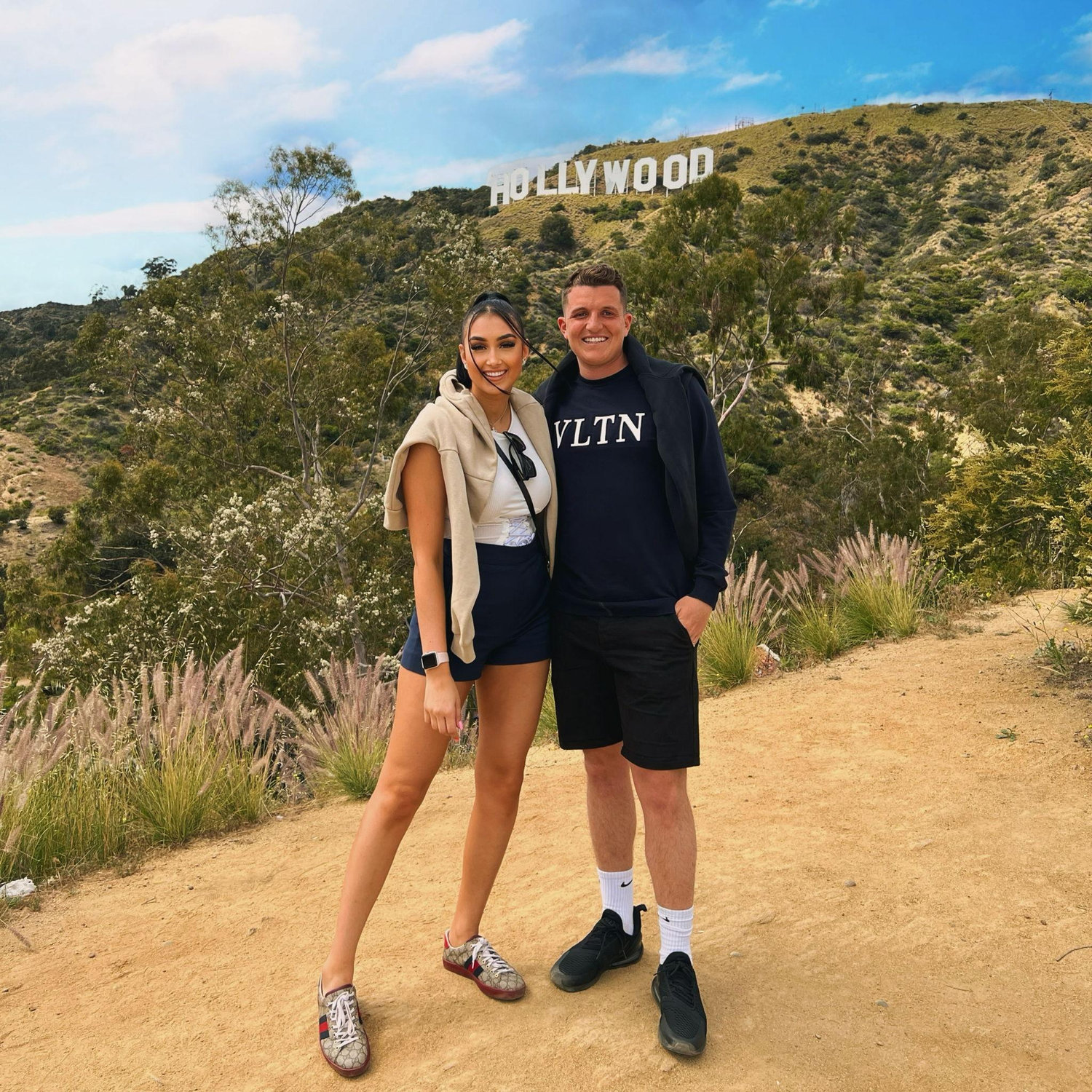 LA - April 2022