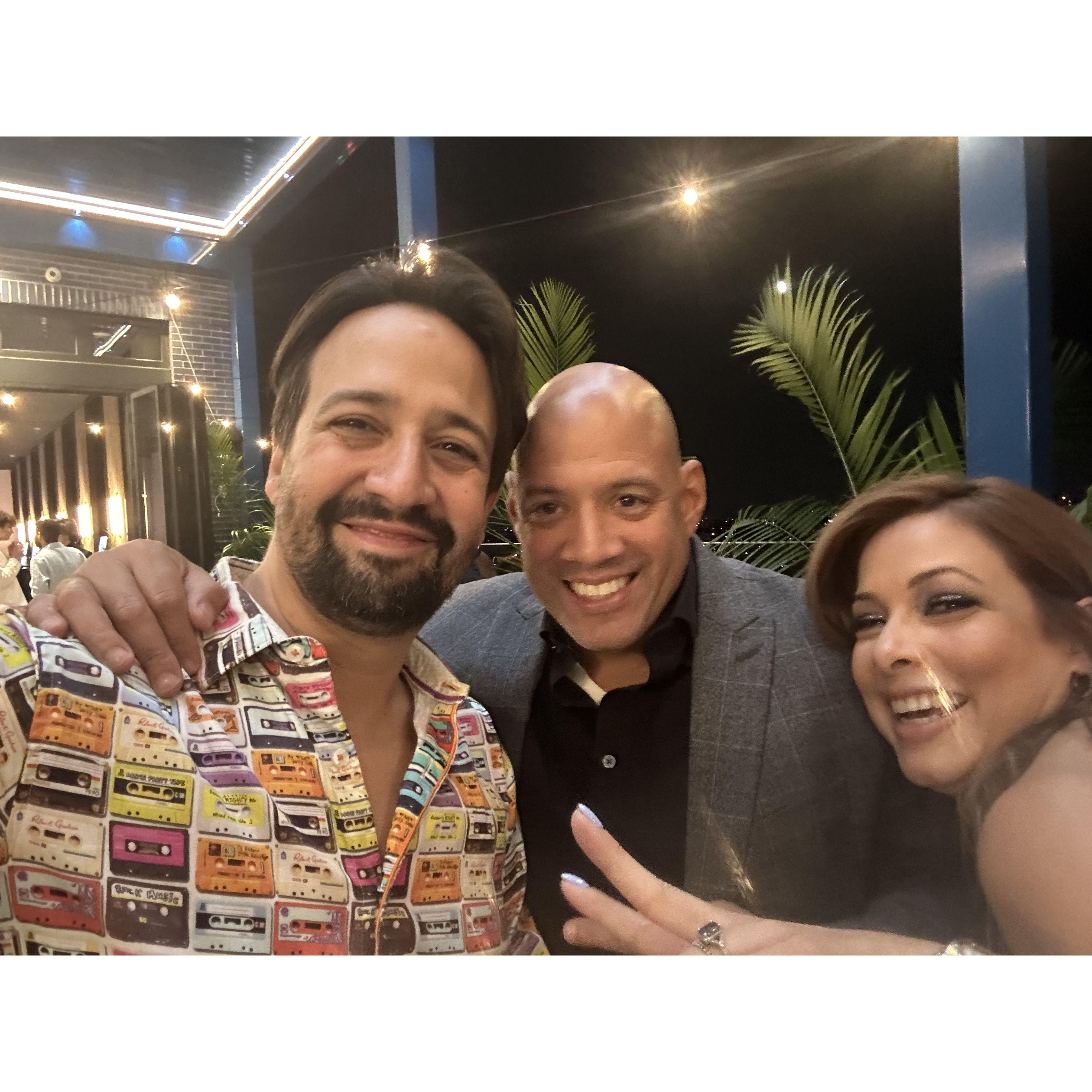 Lin-Manuel always game for a photobomb moment.