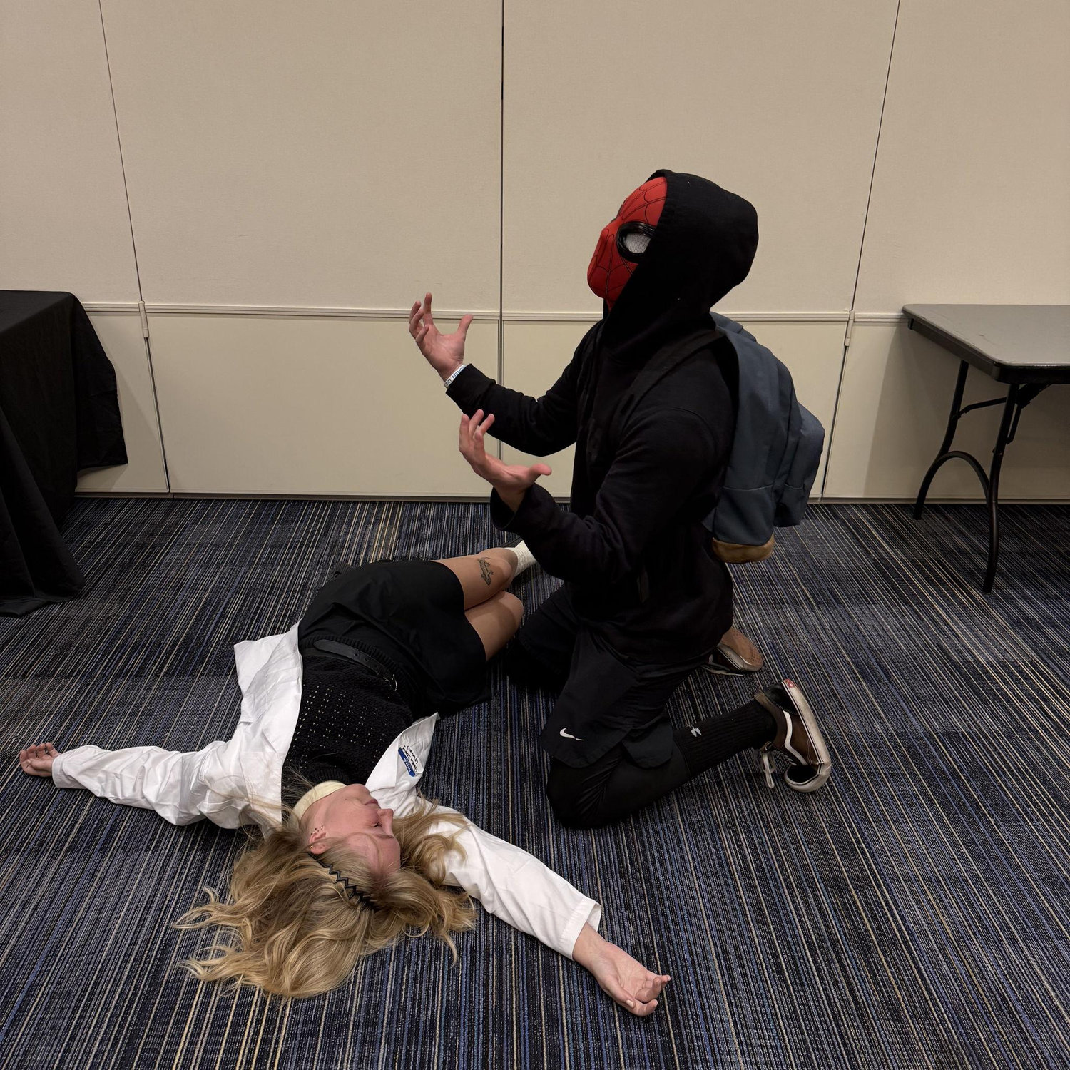 Spider-Man and Gwen Stacey (rip)….iconic