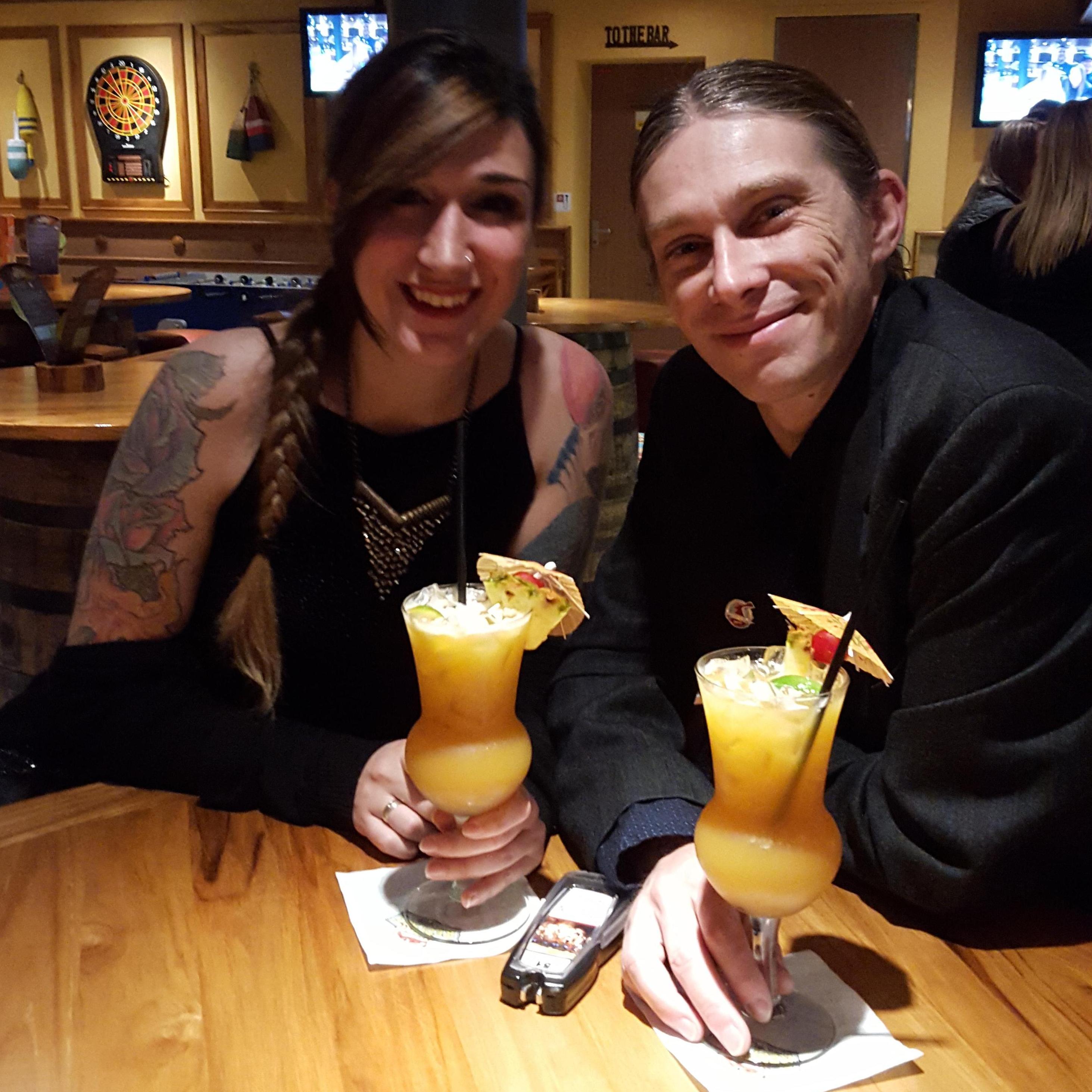 drinks at the Thirsty Frog on the Carnival Miracle
