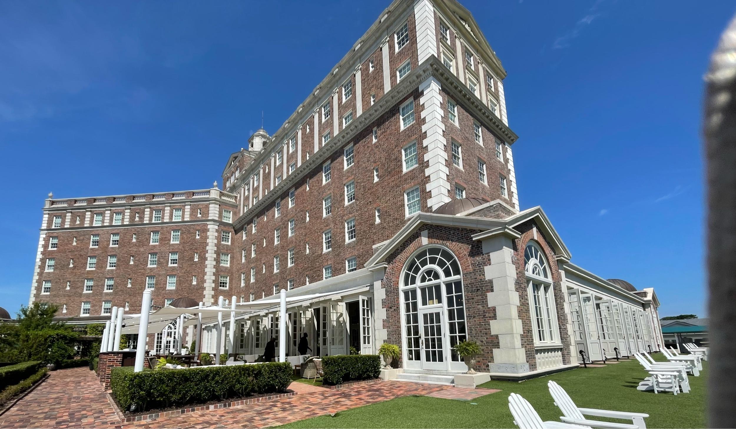 The Wedding Website of Nicole Napoli and Ryan Forbes