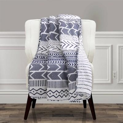 50&#34;x60&#34; Hygge Geo Throw Blanket Navy/White - Lush D&#233;cor