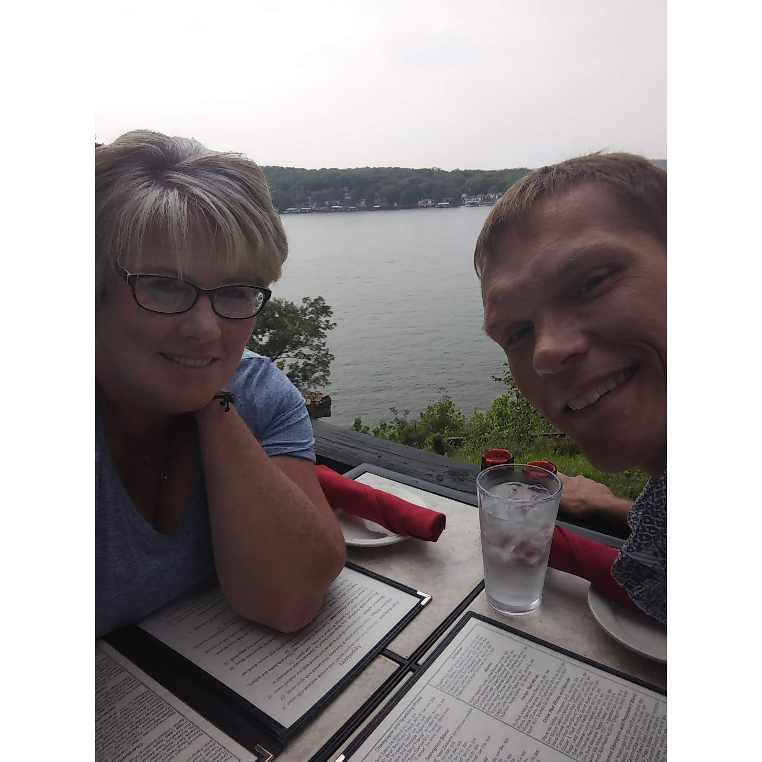 Romantic Dinner on the water