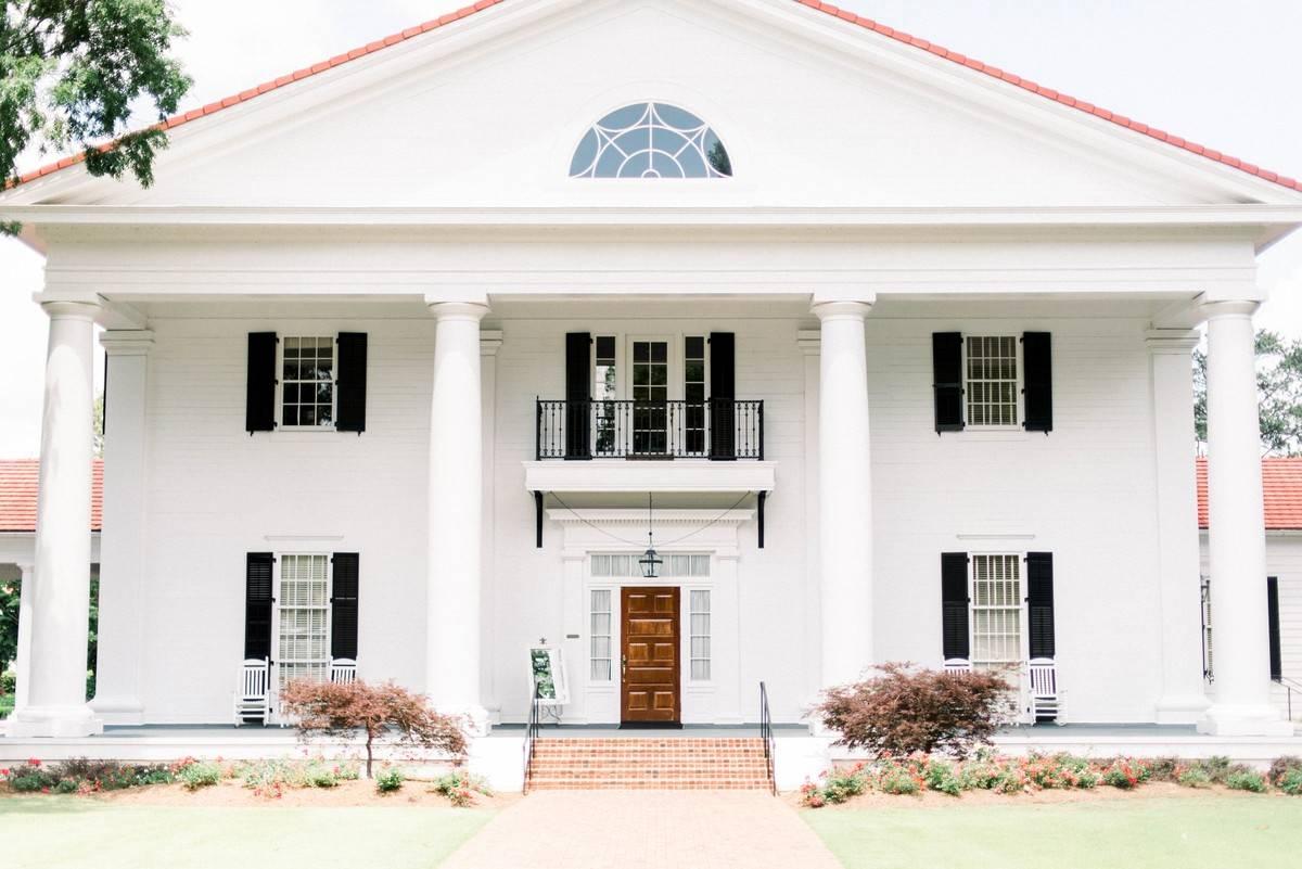 The Wedding Website of Allison Farnen and Kevin Robinson