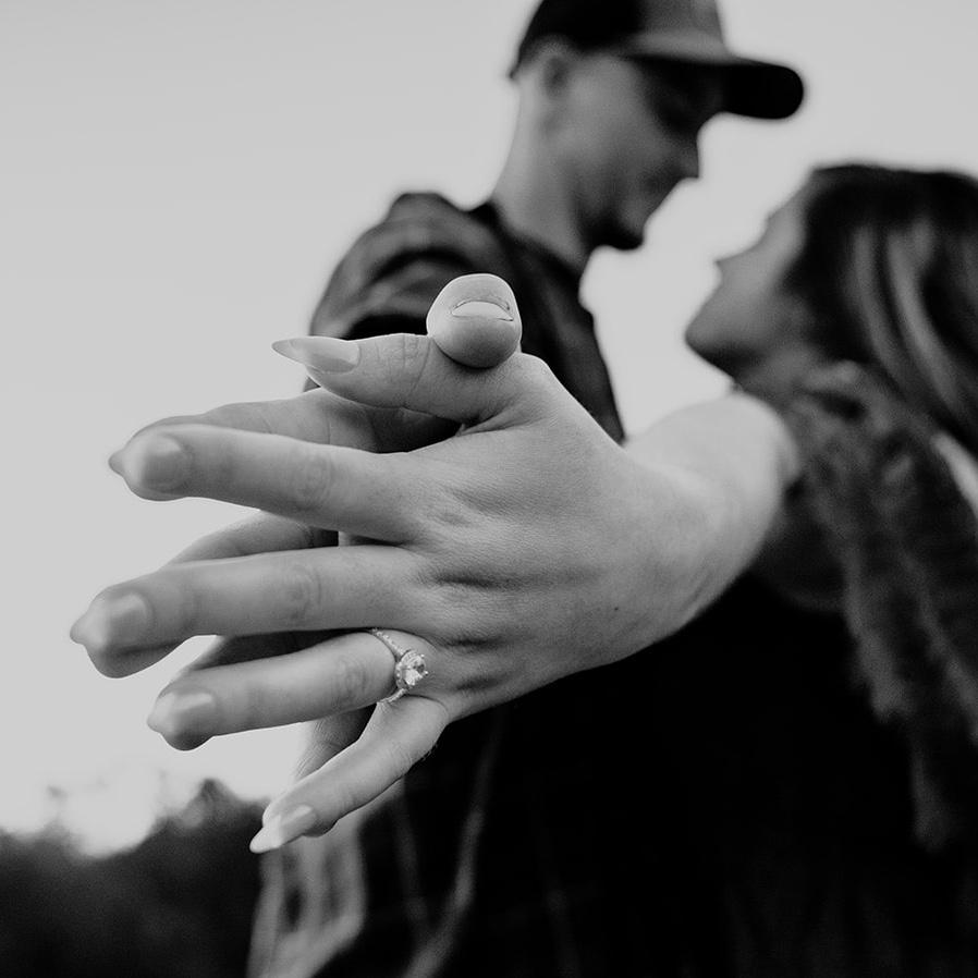 Engagement pictures🤍