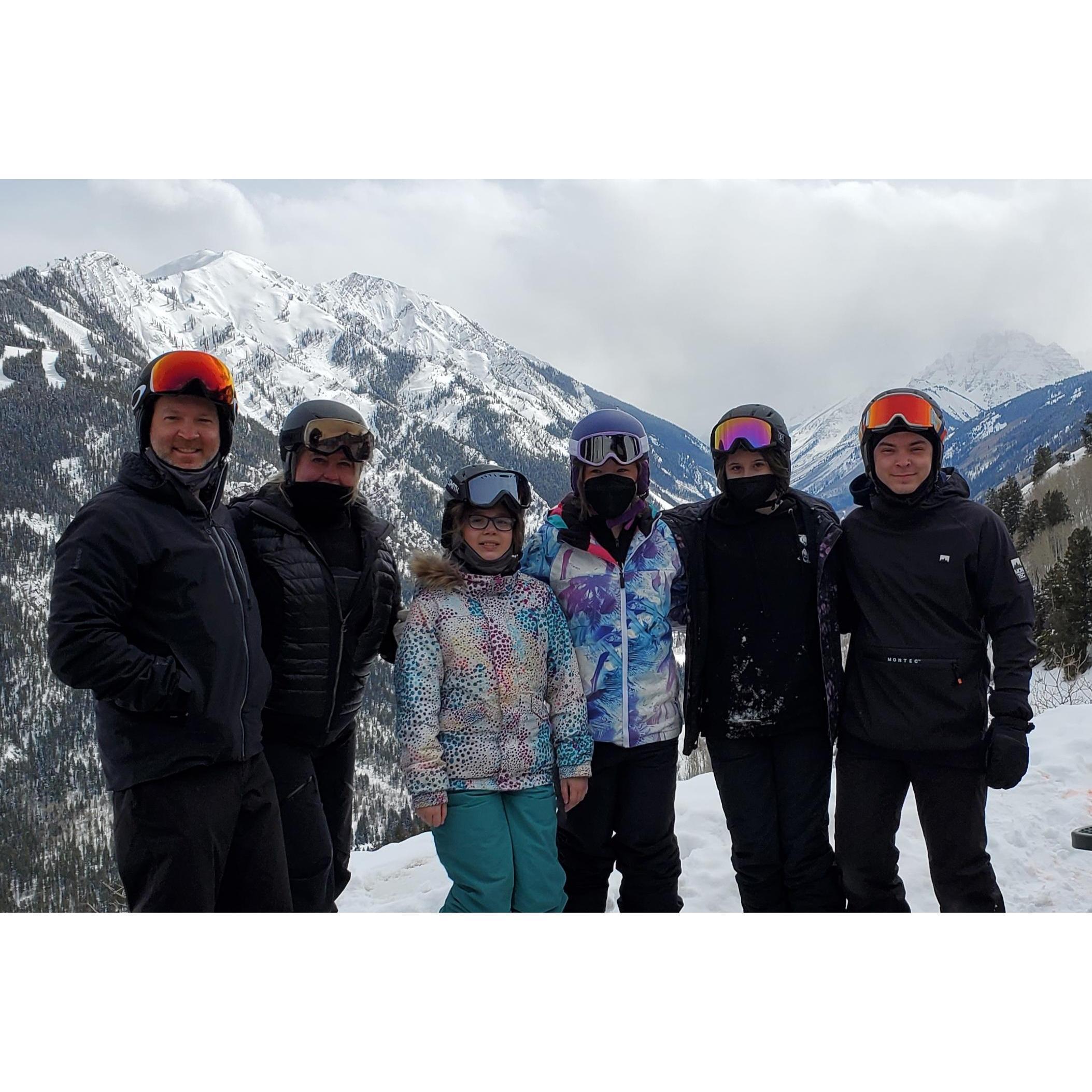 Gary tried for days to coordinate this family photo at the top of a mountain in Aspen as a way to get all the kids together for his proposal to Jen (left to right: Gary, Jen, Madi, Kyra, Quinn, Zach)